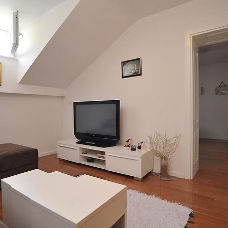 Main Street Apartment Sarajevo Luaran gambar