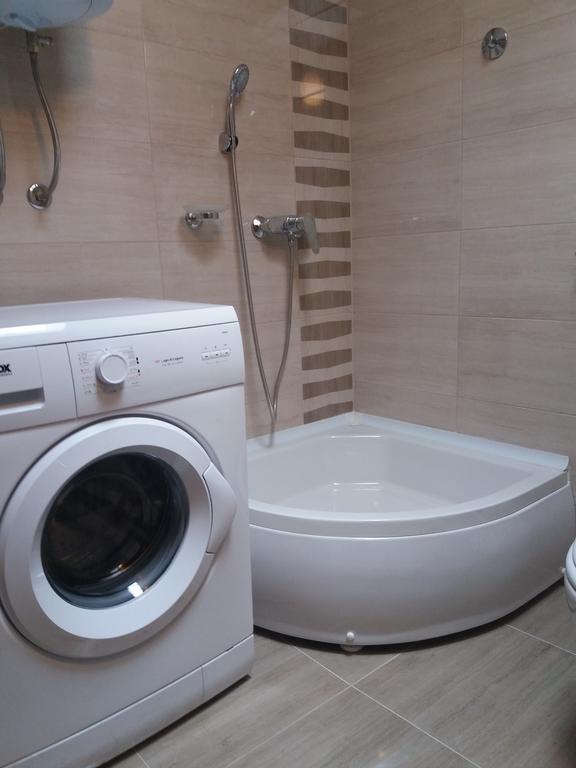 Main Street Apartment Sarajevo Luaran gambar