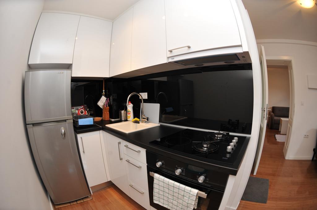 Main Street Apartment Sarajevo Luaran gambar